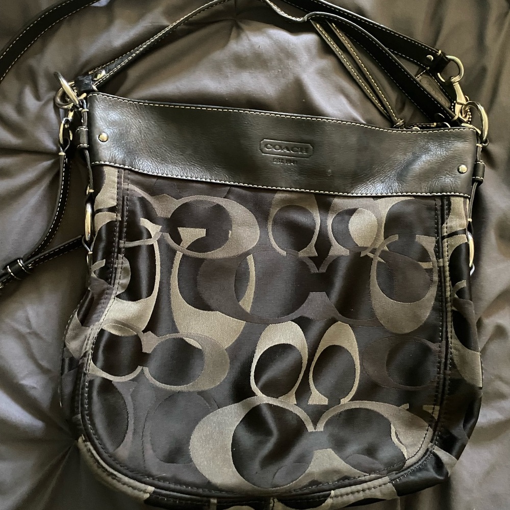 Coach signature bucket bag